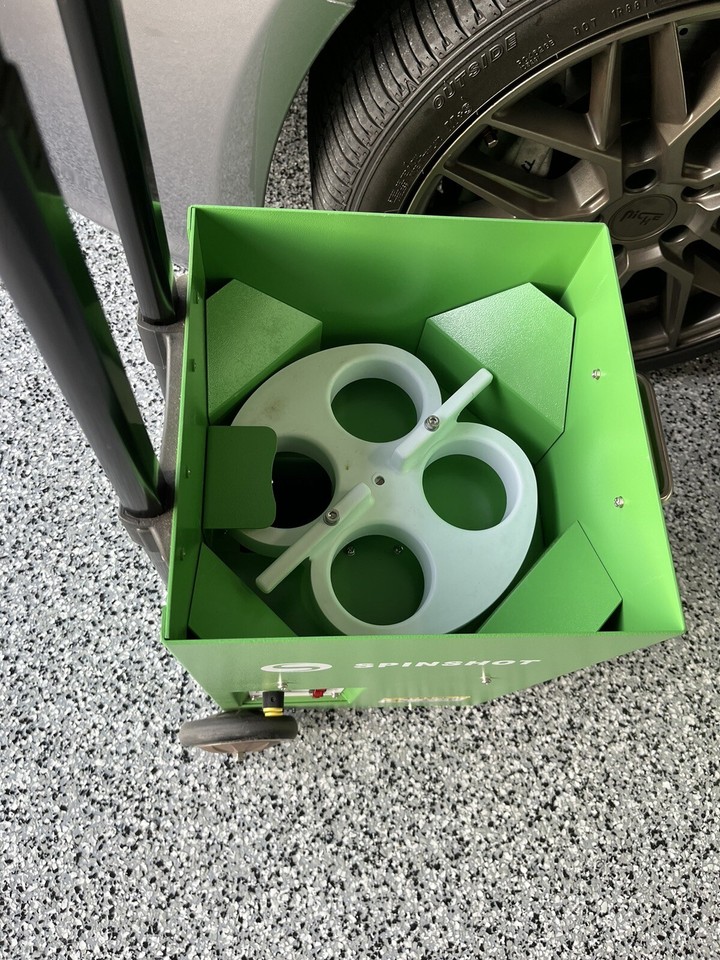 Spinshot Lite Tennis Ball Machine with Charger eBay