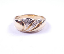 Diamantring 9 Karat Gold Größe R Band Stil