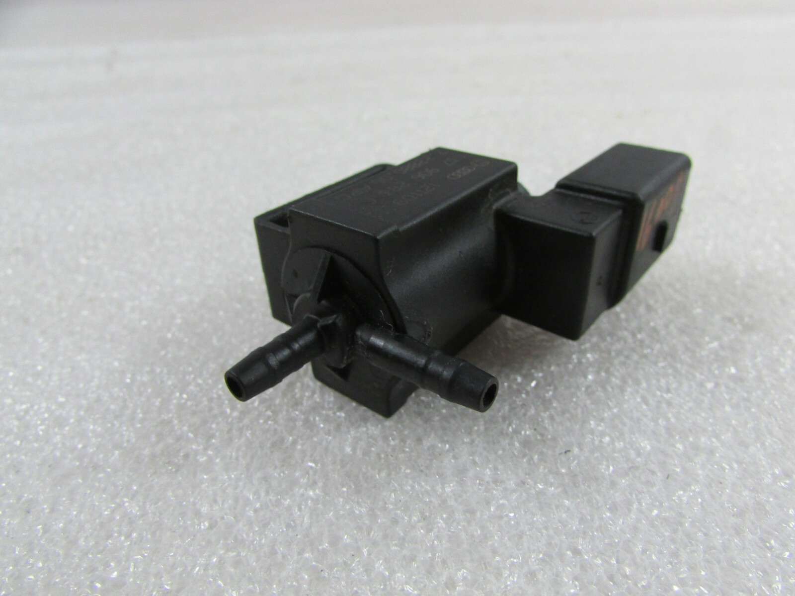 Lamborghini Aventador LP-700, Air Electronic Switch Valve, Used, P/N 037906283C