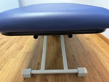 4 Oakworks massage table/spa bed in 4 different solid colors 72x 32" plush 