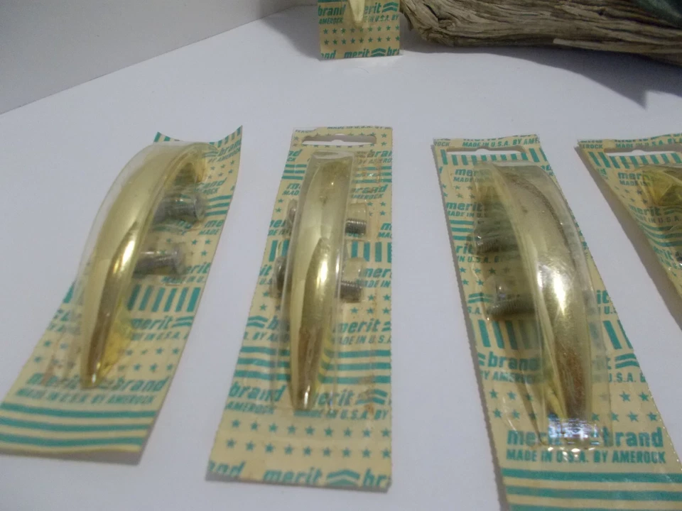 "Lote de 9 perillas de cajón tono dorado manija gabinete tiradores con tornillos de colección MCM 4 1/8""" Foto 3 de 4