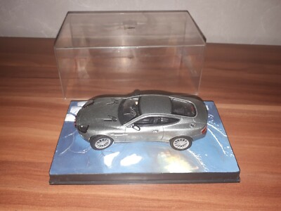 James Bond 007 - Aston Martin V12 Vanquish 1:43 - Die another day - PVC-Box #434