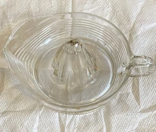 Vintage Citrus Juicer Heavy Glass Reamer Squeezer Handle Spout Orange Lemon Lime