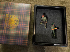 KING AND COUNTRY DD153 US ARMY PRIEST TANK GUN CREW 2 FIGURES WWII RETIRED NIB