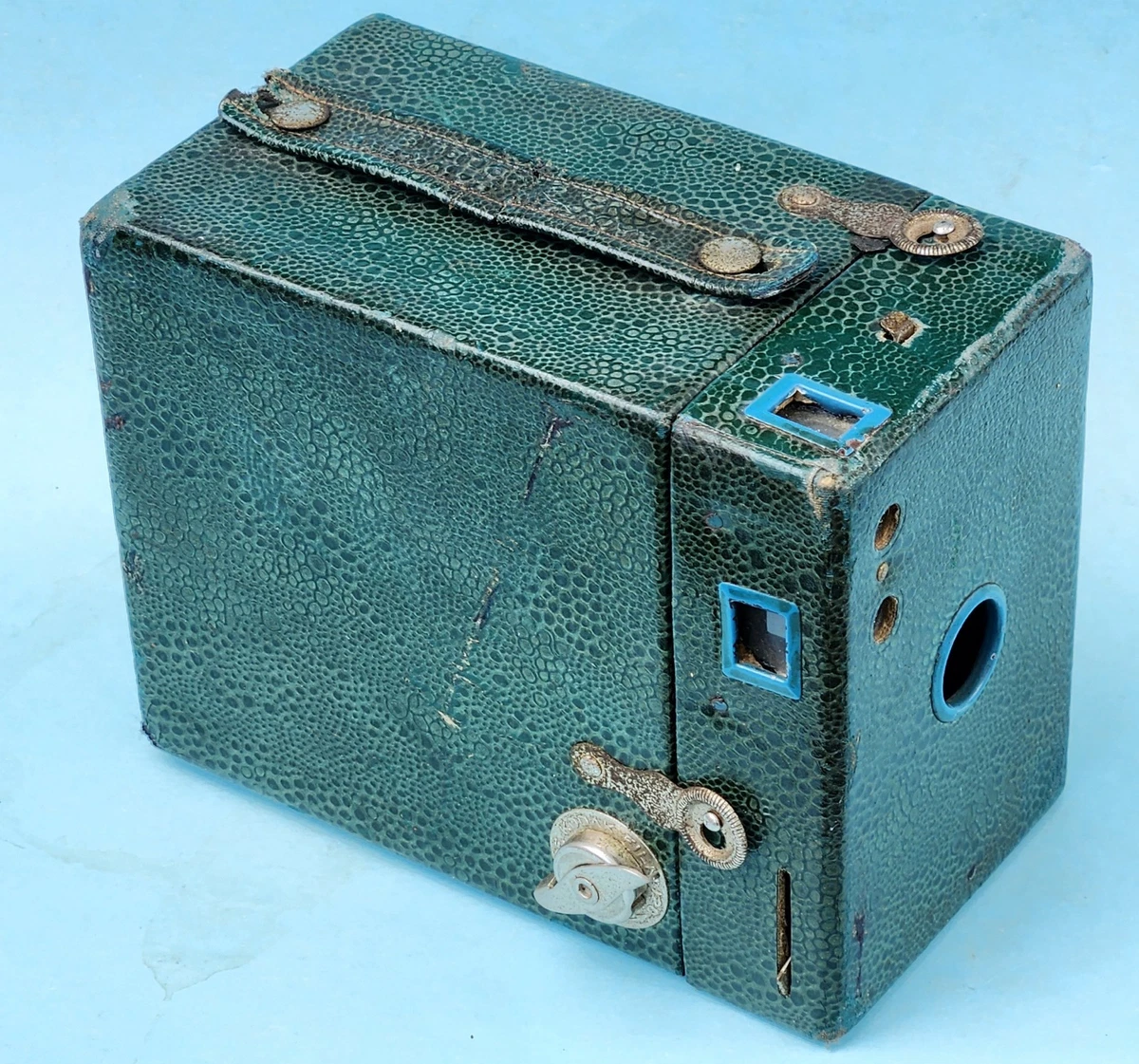 コダック　ホークアイ Amazon.com : Vintage Kodak Brownie Hawkeye Camera : Point And
