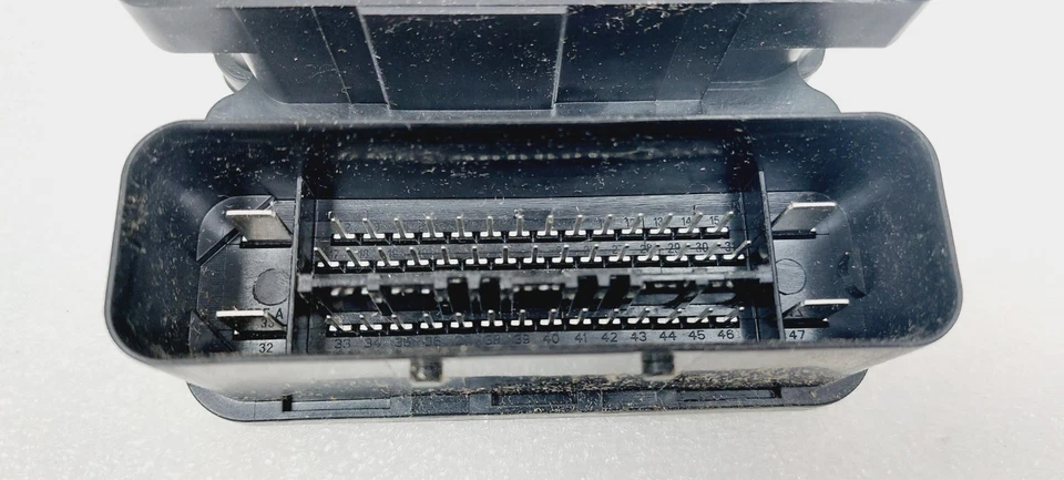 Módulo de control ABS Ford Fusion Mercury Milan 2010-2012 RU2Z2C219A Foto 3 de 4