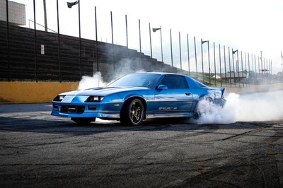1985 Camaro IROC-Z burnin rubber  POSTER 24x36   Classic Muscle Car Wall Art