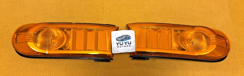 Toyota Genuine FJ Cruiser 2007-2014 Turn Signal Light Lamp Left Right Pair OEM
