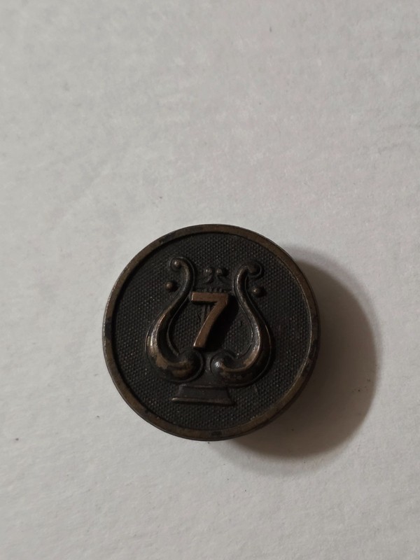 WWI band 7th regiment collar disk artillery infantry etc pin army insignia