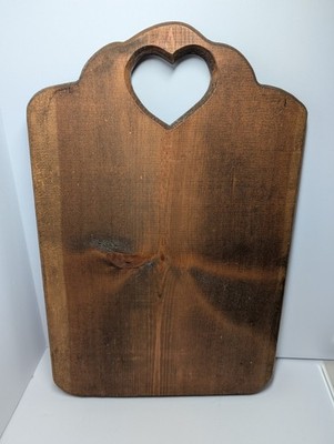 Vintage Wood Cutting Board Heart Cutout Farmhouse/Cottagecore Kitchen Wall Decor