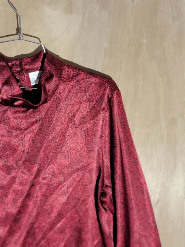 Liz Baker Women's Red Black Animal Print Mock Neck Blouse Size 14 Polyester Foto 3 de 4