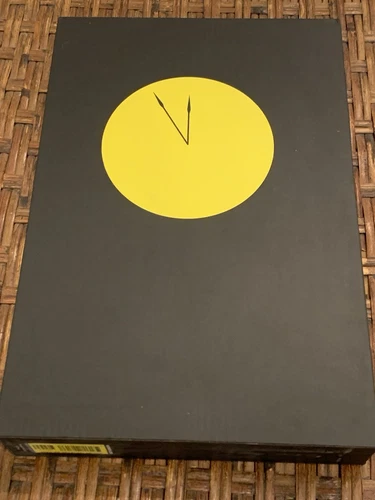 Absolute Watchmen Hardcover w/ Slipcase Oversized Edition (#1-12)