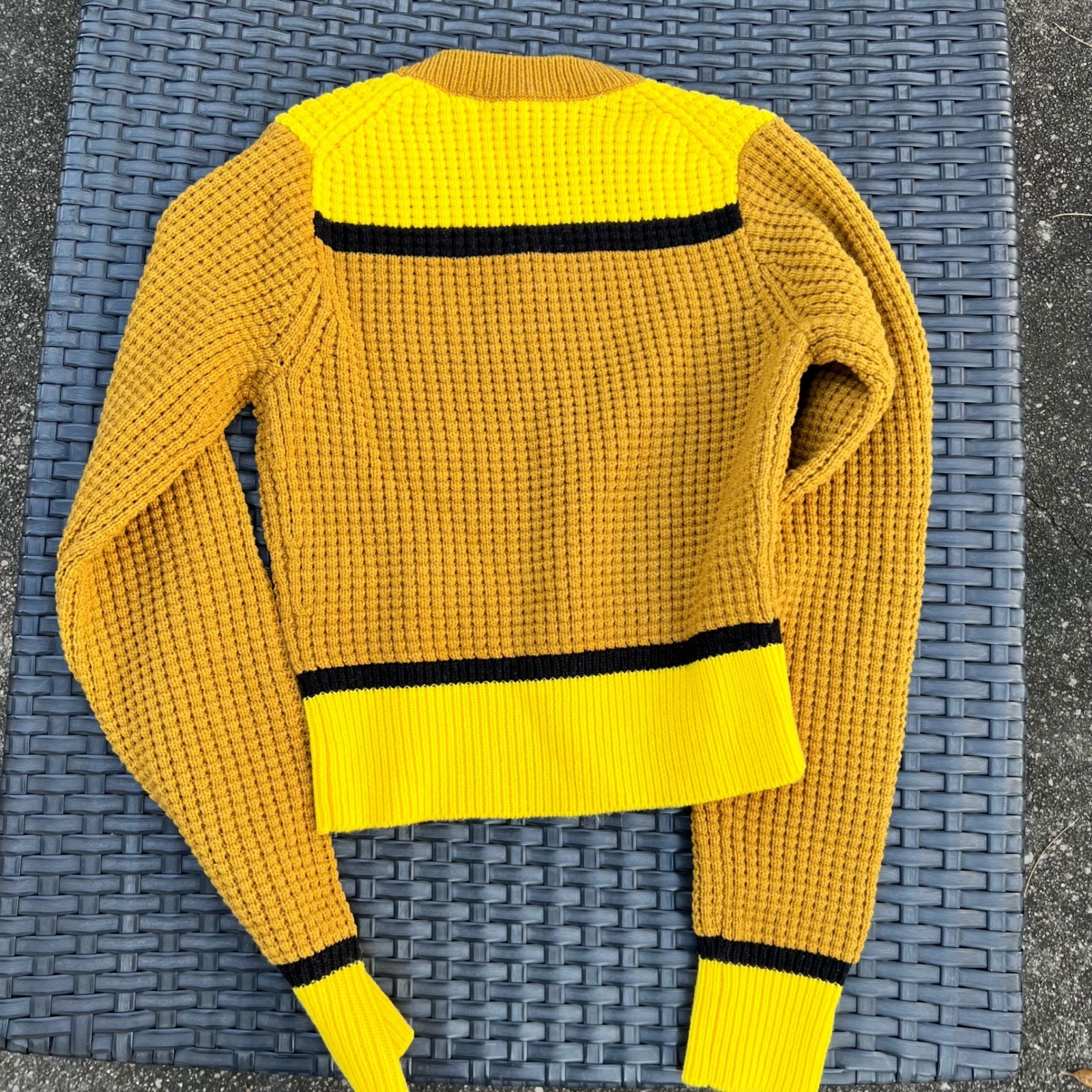 MARNI x Uniqlo Cropped Sweater Women's Popcorn Knit Yellow Brown XS Preppy Y2K thumbnail 19