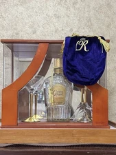 Crown Royal Special Reserve Display Set-Rare Mirrored Case,Bottle,Bag,2 Glasses 