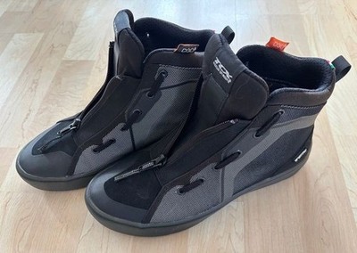 TCX Ikasu 2 WP Motorradstiefel Boots schwarz Neu Gr. 43 (wasserdicht/winddicht)