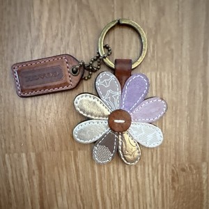 Coach Daisy Keychain | eBay