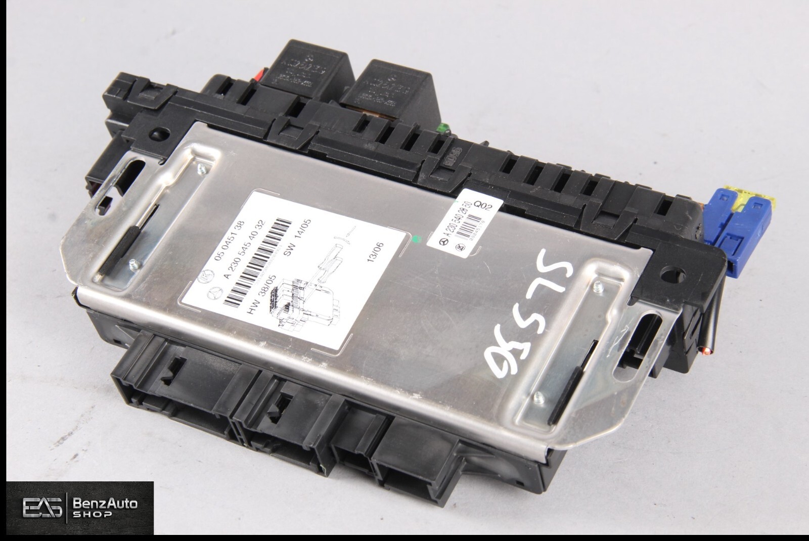 03-12 Mercedes R230 SL550 SL55 AMG Rear SAM Fuse Box Relay Module OEM