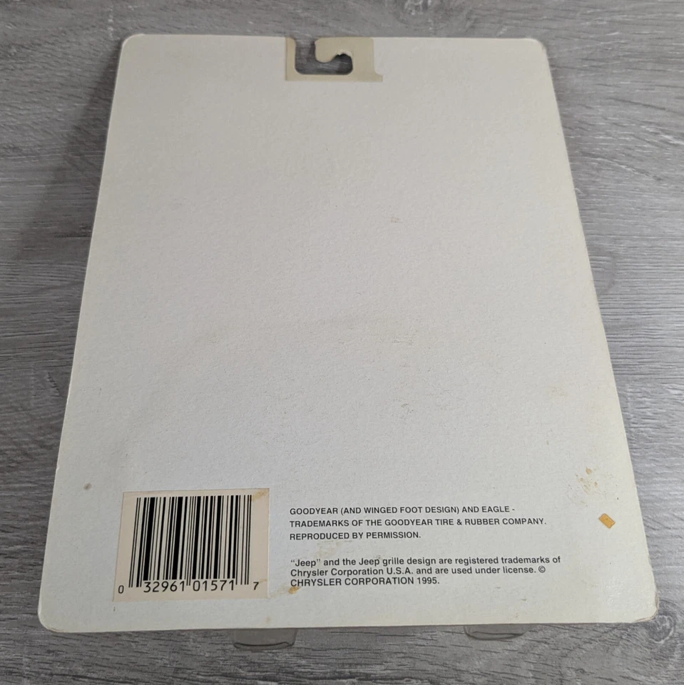 Jeep Road Champs Serie 4x4 1:43 - Jeep Grand Cherokee - LANCASTER, Versión PA K9 Foto 2 de 4