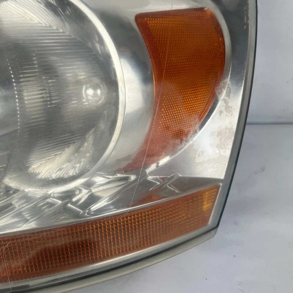Faro halógeno izquierdo OEM 2006 2007 2008 Dodge Ram 1500 2500 3500 55077795AD Foto 4 de 4