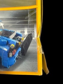 LEGO 31070 Turbo Track Racer 3 in 1 Creator Race Car  New Sealed Shelf Wear