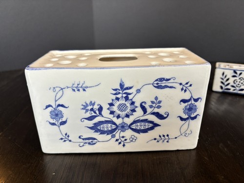 Blue Onion Ceramic Floral Brick Plus Mini Floral Block - Picture 5 of 10
