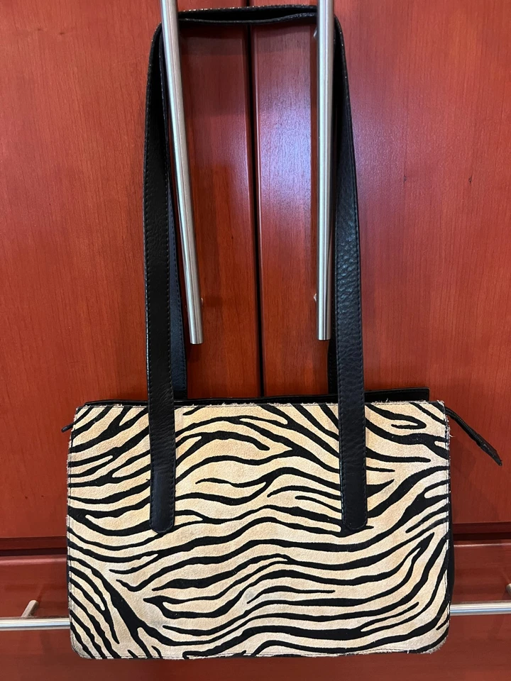 IBD ITALIAN LEATHER ZEBRA ANIMAL PRINT MADE IN ITALY SHOULDER BAG NEW