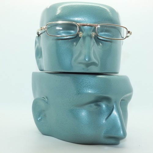Folding Reading Glasses Petite Small Gold Frame Lightweight Lens Strength +2.75 - Picture 3 of 4