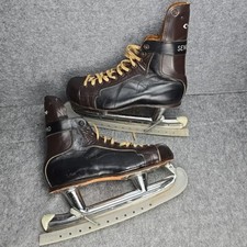 Vintage CCM Senior Pro Skates Size 7