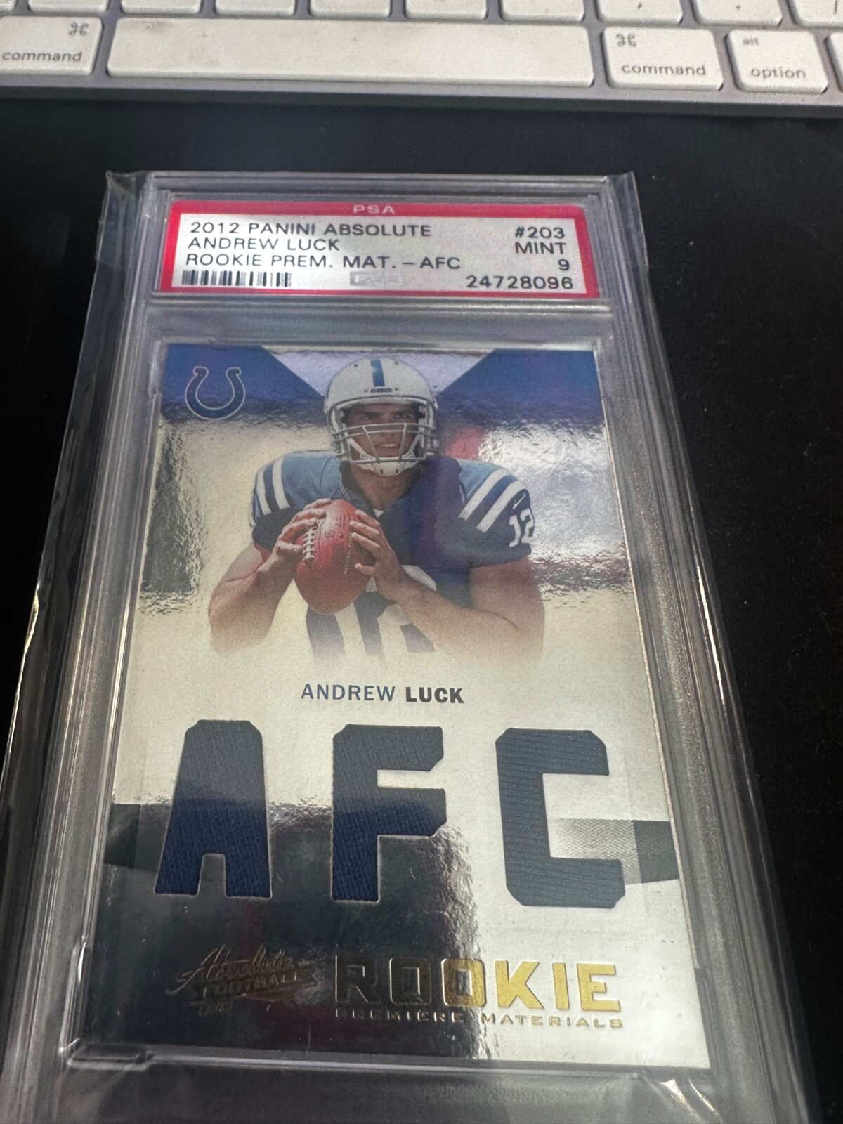 Andrew Luck Panini Absolute #203 Rookie Premiere Materials-AFC