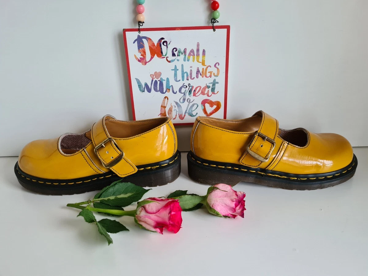 Dr Doc Martens Mary Jane shoes yellow vintage england patent buckle UK3 EU36 US5