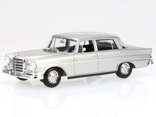 Mercedes W112 300 SEL 1963 silvergrey diecast modelcar 940035204 Minichamps 1:43