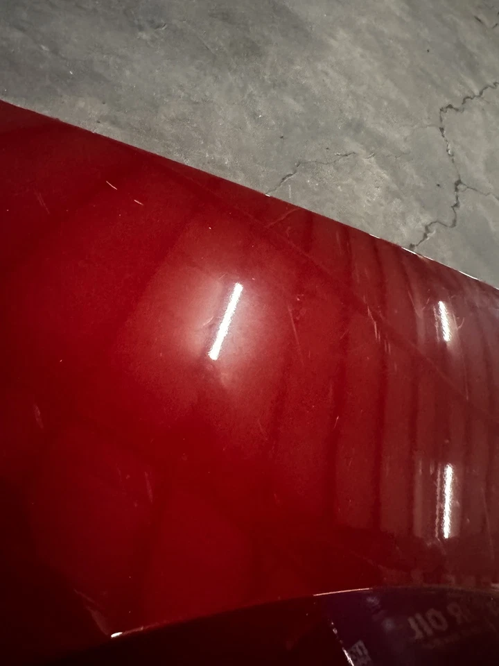 Guardabarros trasero izquierdo Chevrolet Corvette C7 2014-2019 OEM azul almirante Foto 2 de 4