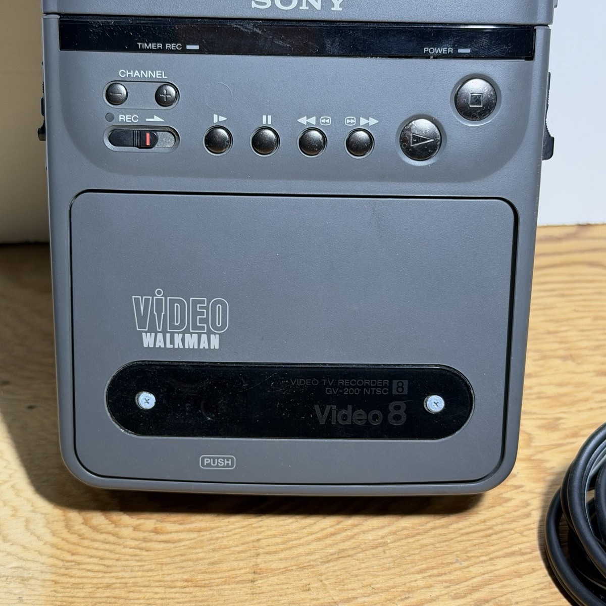 Sony GV-200 Handheld Wireless Video 8 Walkman Tv Recorder UNTESTED