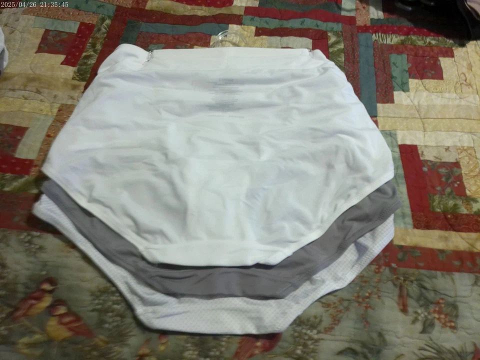 3 pares de bragas cortas Olga 39730 con estampado blanco/gris/blanco sin magdalenas *NUEVAS* 9 Foto 3 de 4