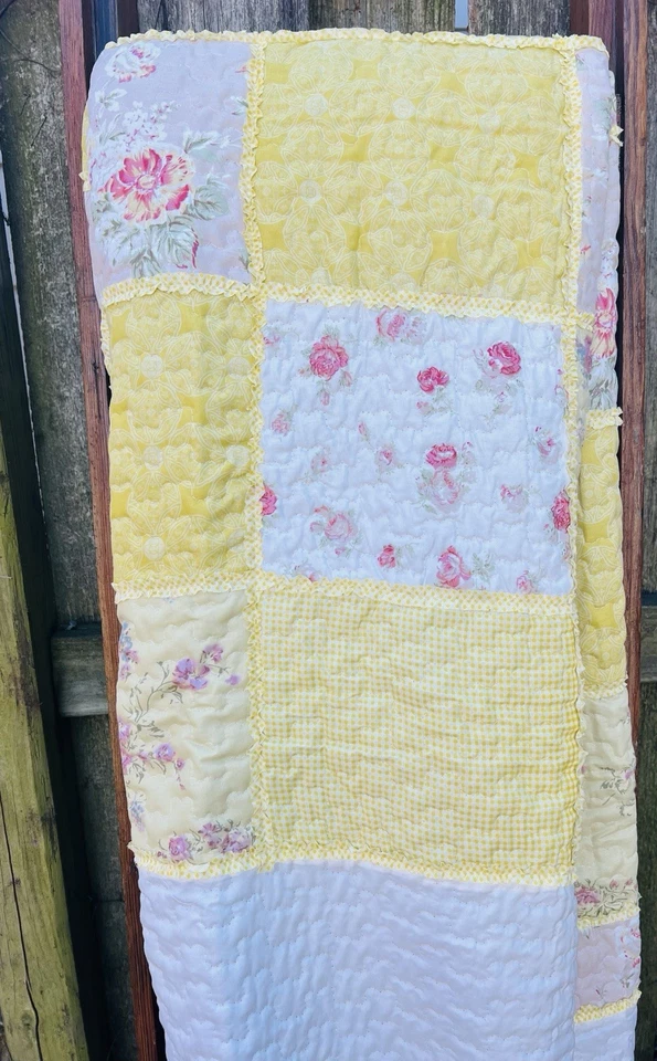 Cottagecore: Shabby Chic: ¡Colcha de retazos costeros/befspread! ¡Feliz!  Foto 2 de 4