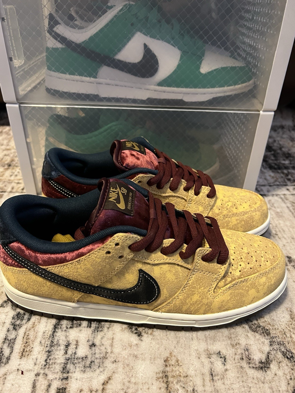 Nike SB Dunk Low City of Cinema DS Brand New Size 8 thumbnail 2