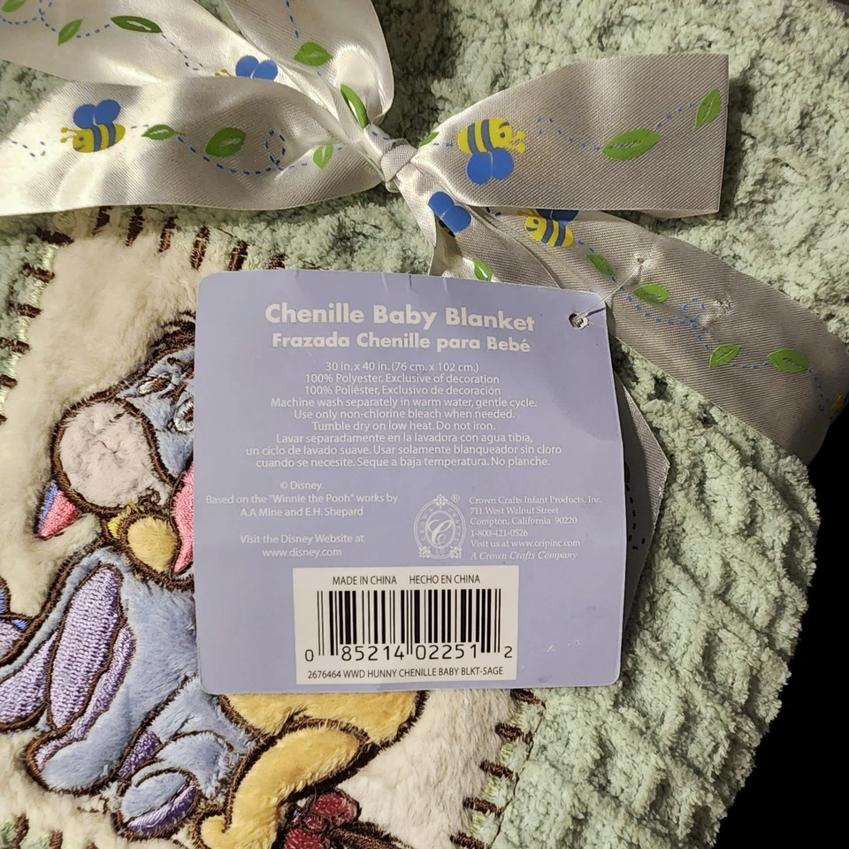 NUEVA Manta Bebé Winnie The Pooh & Eeyore Corona Verde Artesanía Chenilla 30x40 De Colección Foto 3 de 4