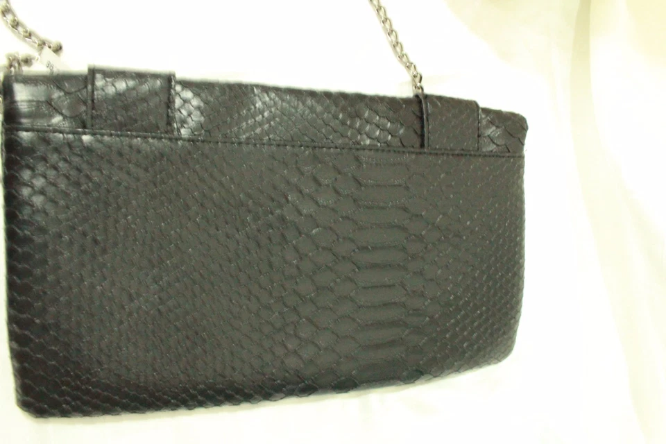 Bolso sin asas plegable con correa de cadena a presión brillo de peltre STYLE&CO para mujer Foto 4 de 4