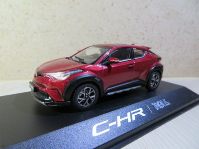 1:43 TOYOTA CHR Car Model Alloy Diecast Toy