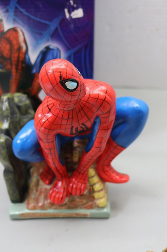 Marvel Comics SPIDER-MAN Hand-Painted Ceramic Coin Bank Comic Images - Picture 2 of 3