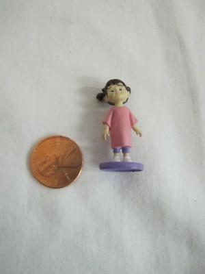 Dollhouse Miniature ASIAN BABY SITTING INFANT DOLL 1.5/" Tall Unknown Brand