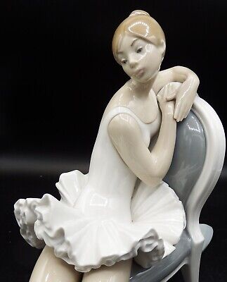 Lladro #4847 Ballerina Sitting on a Chair -tiny chip | eBay Lladro #4847 Ballerina Sitting on a Chair -tiny chip | eBay