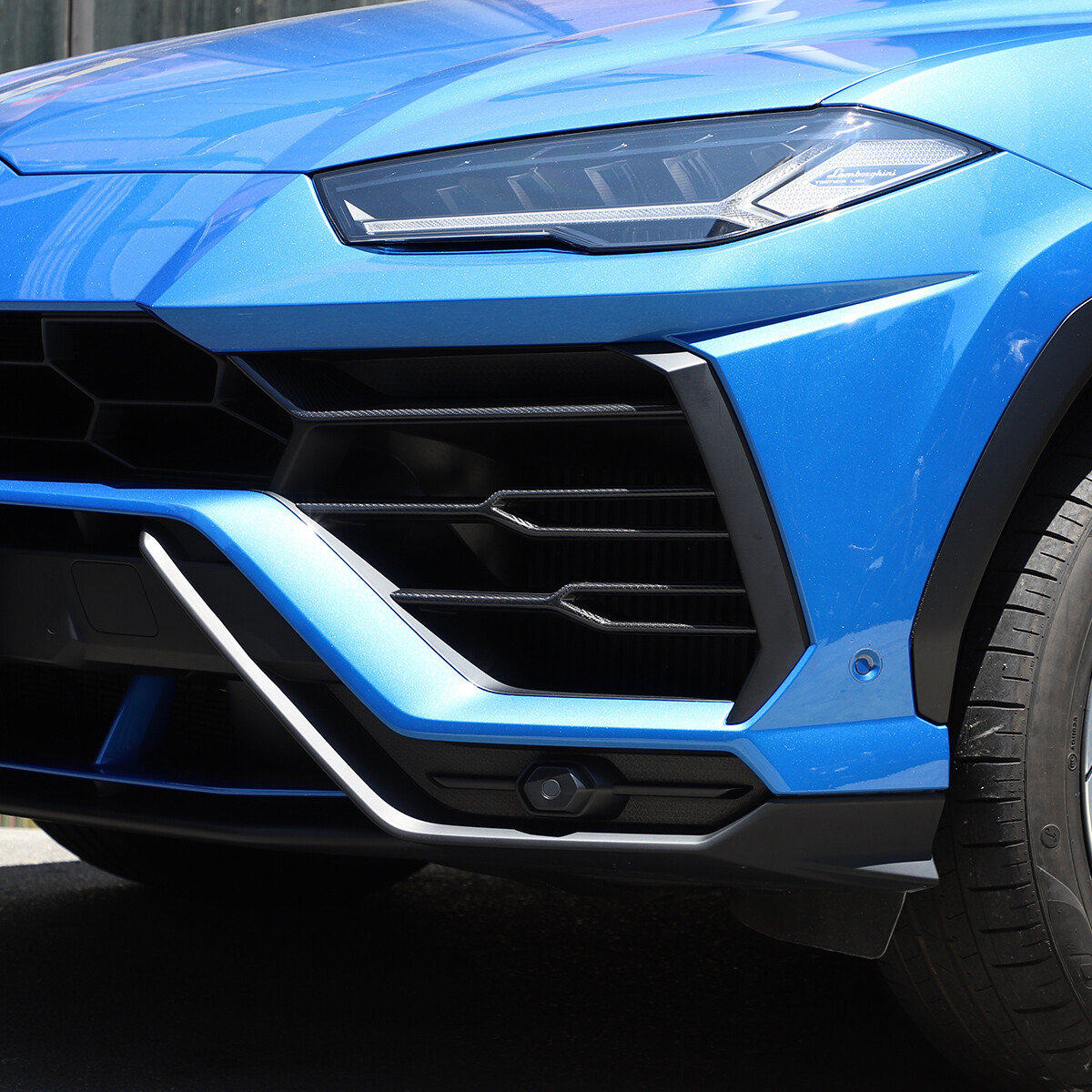 Carbon Fiber Front Bumper Upper Trim Air Vent Cover For Lamborghini URUS 2018-23