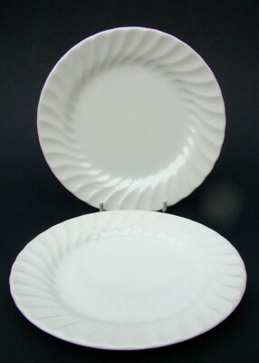 ZWEI Johnson Brothers Regency weiße Beilagen- oder Brotteller 17,5 cm zeigen Crazing