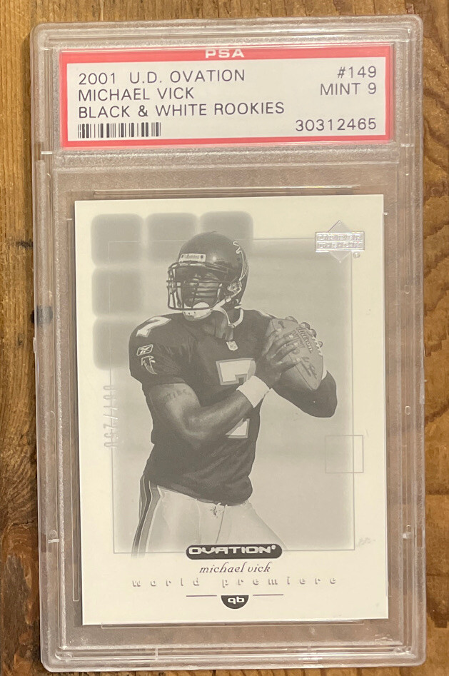 Michael Vick Upper Deck Ovation #149 Black & White Rookies