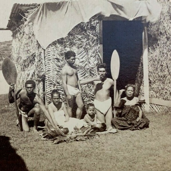 1896 HAWAII NATIVES EATING POI HAWAIIAN ISLANDS UNDERWOOD