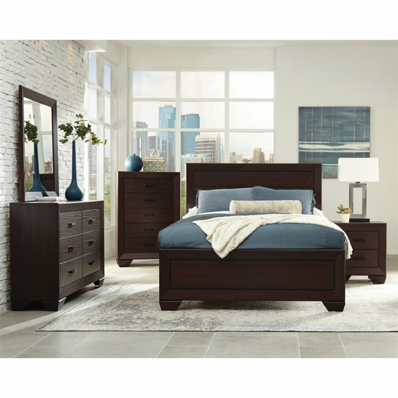 Coaster Fenbrook 4 Piece Queen Panel Bedroom Set In Dark Cocoa