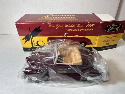 Eastwood New York World's Fair 1940 Ford Convertible 1/25 Diecast Bank NEW NIB - Picture 5 of 6