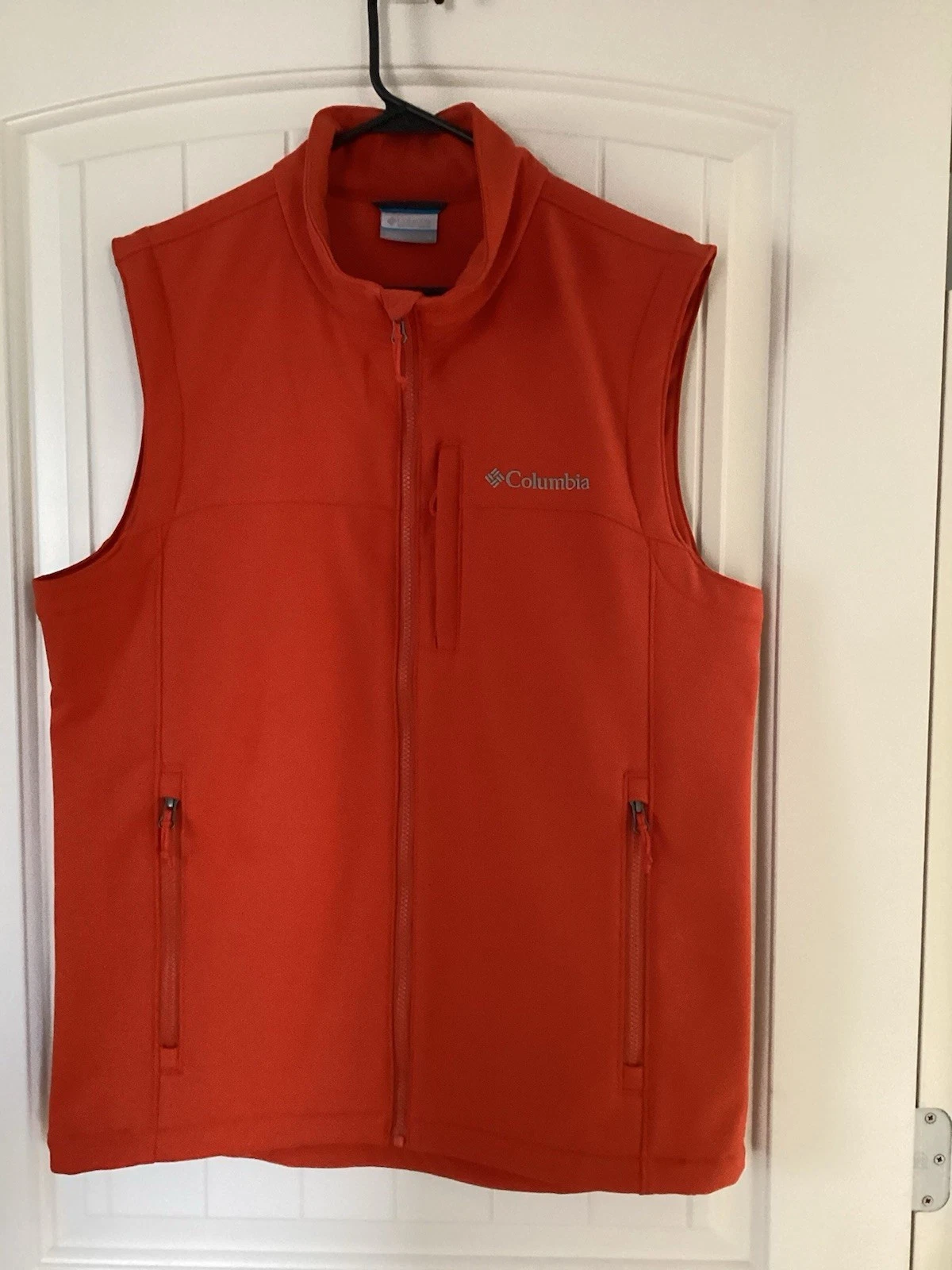 Columbia Softshell Men’s Vest Medium Burnt Orange Full Zip, 3 Zippered Pockets