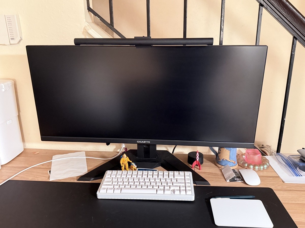 Gigabyte M34WQ Gaming Monitor LCD 34